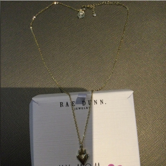 Rae Dunn My Mom My Queen Necklace - Picture 2 of 12